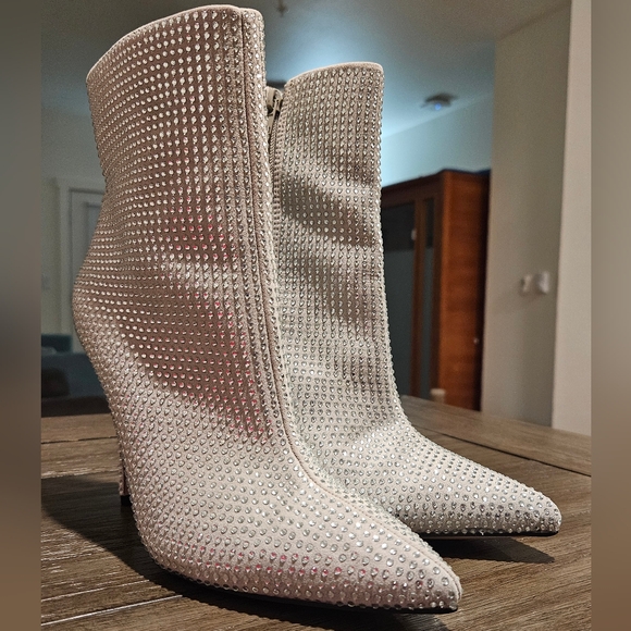 Bosalicia Rhinestone Bootie - Picture 1 of 8